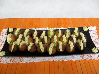 Amuse-bouche : Plat de bouchées moelleuse aux figues