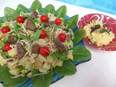 Recettes rapides : Plat de salade en sauce verte