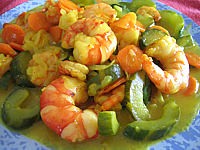 crevettes au curcuma