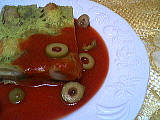 clafoutis salé : Assiette d'une part de clafoutis de blancs d'encornets