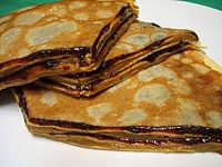 beurre allégé salé : Crêpes farcies aux pruneaux et crème café