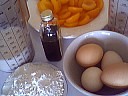 Ingrédients pour la recette : Clafoutis d'abricots