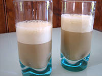 Image : Verres de bavaroise au café et au rhum