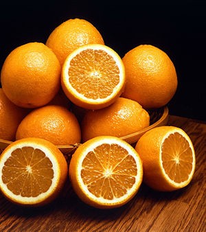 Orange 