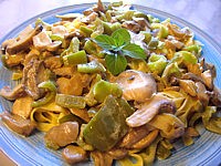 Image : recette Tagliatelles aux poivrons et champignons