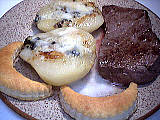 Recettes rapides : Assiette de tournedos aux poires et roquefort