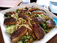 plat unique : Plat de tagliatelles d'épeautre aux brocolis et au magret