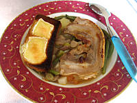 Soupes & potages : Assiette de soupe au lard et topinambours