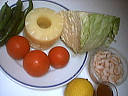 Ingrédients pour la recette : Salade d'ananas et crevettes