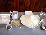 Ingrédients pour la recette : Pain en couronne à la poolish