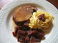 tagliatelle : Assiette de rôti de porc au Porto