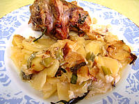 Ail : Assiette de souris d'agneau aux pommes de terre et aux oignons