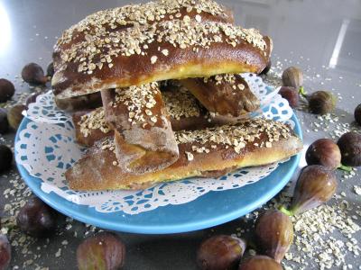 Pain de semoule à la figue fraîche