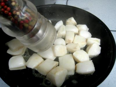 Coupelles de crêpes farcies aux encornets - 21.3