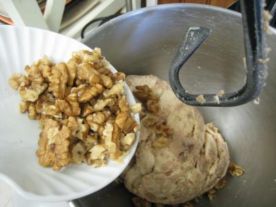 Couronne aux châtaignes, noix et raisins secs - 7.2