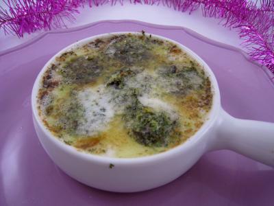 Pour débutants : Cassolette d'escargots à l'anis et aux amandes
