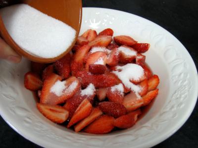 Recette Fraises au vin rosé