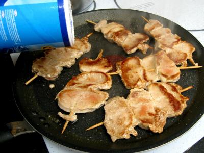 Brochettes de porc aux endives et sa sauce aux noix de cajou - 13.3