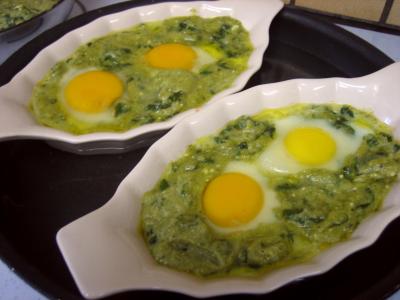 Cassolettes d'oeufs aux restes de purée de brocolis - 7.1
