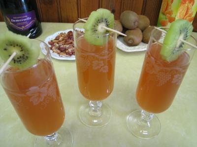 Cocktail de Pâques au Champagne - 3.1
