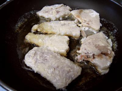 Colin et espadon avec sauce aux fines herbes - 14.1