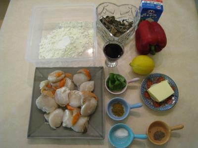 Ingrédients pour la recette : Coquilles Saint-Jacques aux poivrons
