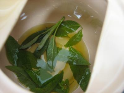 Grog à la sauge et à l'armagnac - 7.2