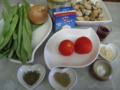 Ingrédients pour la recette : Moules crèmées aux haricots plats