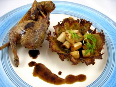 Pâques : Assiette de caille rôtie et son nid de pâques