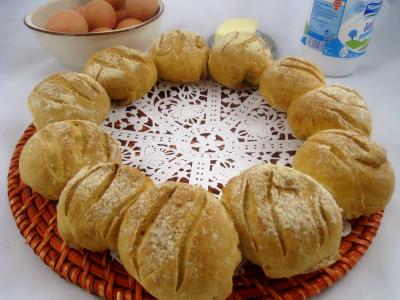 beurre allégé sans sel : Pain au beurre en couronne