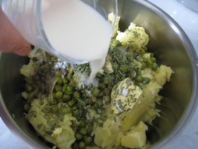 Epaule d'agneau et son nid de petits pois - 8.2