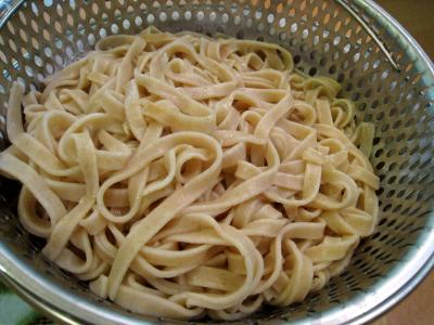Recette Tagliatelles d'épeautre aux brocolis et au magret