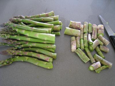 Sauté d'asperges aux oignons et poivron - 3.3