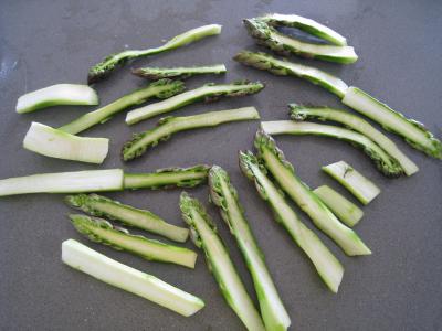 Sauté d'asperges aux oignons et poivron - 5.1