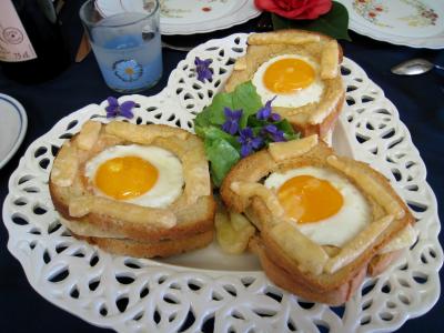 Image : Tartines à l'oeuf et au gruyère