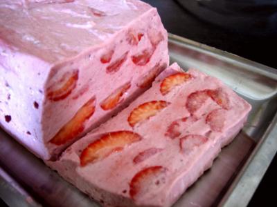 Recette Part de terrine de fraises et framboises