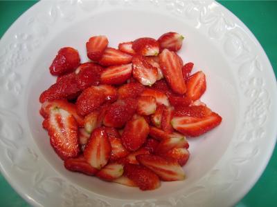 Soupe de violettes à l'ananas et aux fraises - 2.3