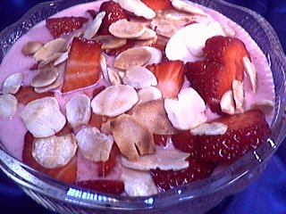 Recette Mousse rosée glacée aux fraises