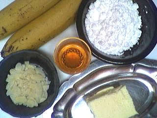 Ingrédients pour la recette : Bananes aux amandes