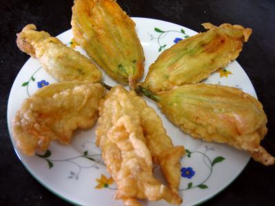 Recette Beignets de fleurs de courgettes et aubergines