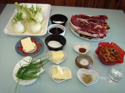 Ingrédients pour la recette : Boeuf aux amandes façon Orientale