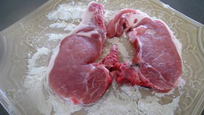 Côtes de porc et son sauté de tomates - 8.1
