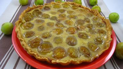 Amande : Assiette d'une tarte aux mirabelles