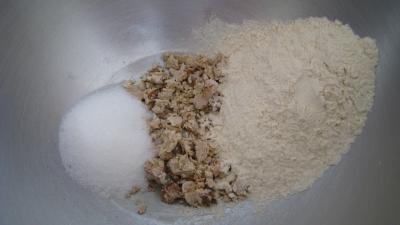 Pain au chorizo à la portugaise (pao de milho) - 1.3