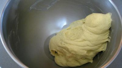 Pain au chorizo à la portugaise (pao de milho) - 4.1
