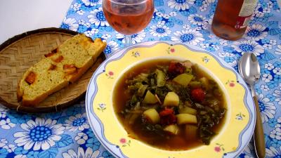 chou blanc : Assiette Caldo verde, soupe façon portugaise