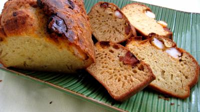 farine type 45 : Cake et tranches de cake au chorizo et crevettes