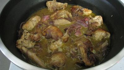 Recette Lapin aux oignons à la portugaise (Coelho de cebolada)