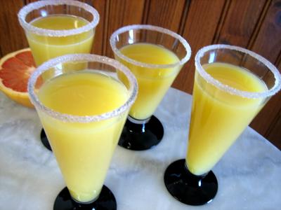 Recette Verres de cocktail à la violette