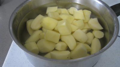 Hérissons de pommes de terre au parfum de l'Allemagne (rochermod) - 2.1